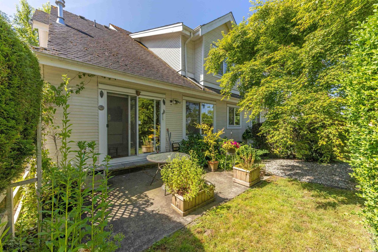49-17097 64 Avenue, Surrey