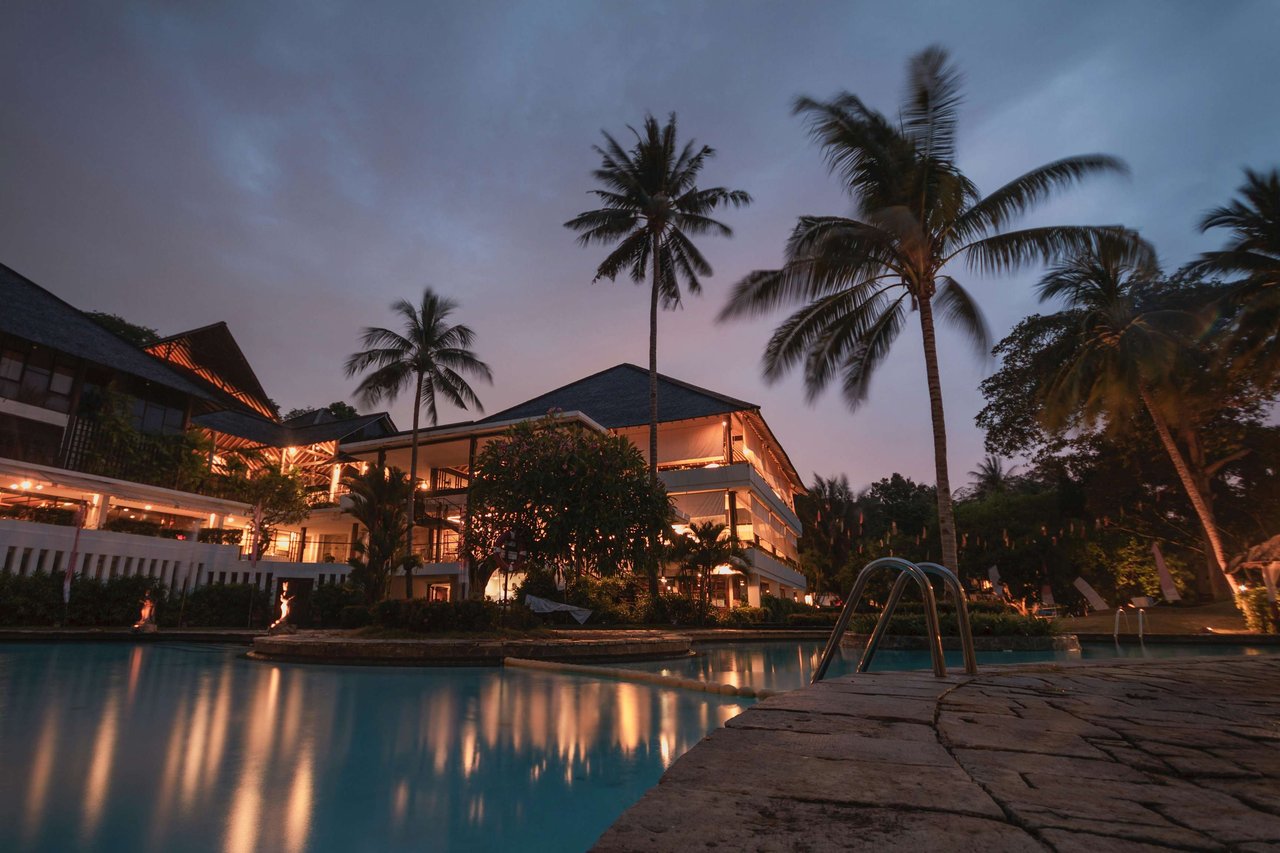 Top 5 Markets to Buy a Waterfront Home: Why Naples, FL Tops the List