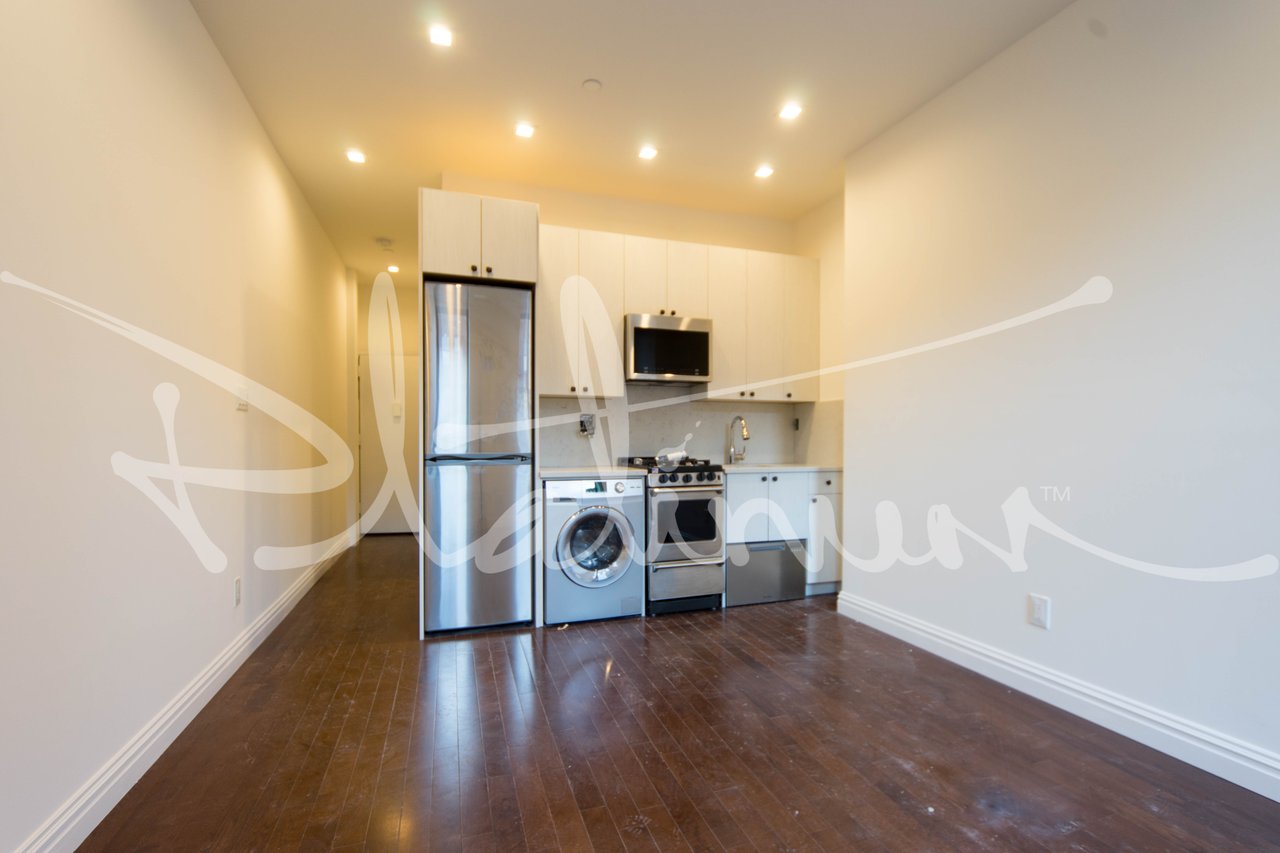 31 Saint Marks Place, Apt 10