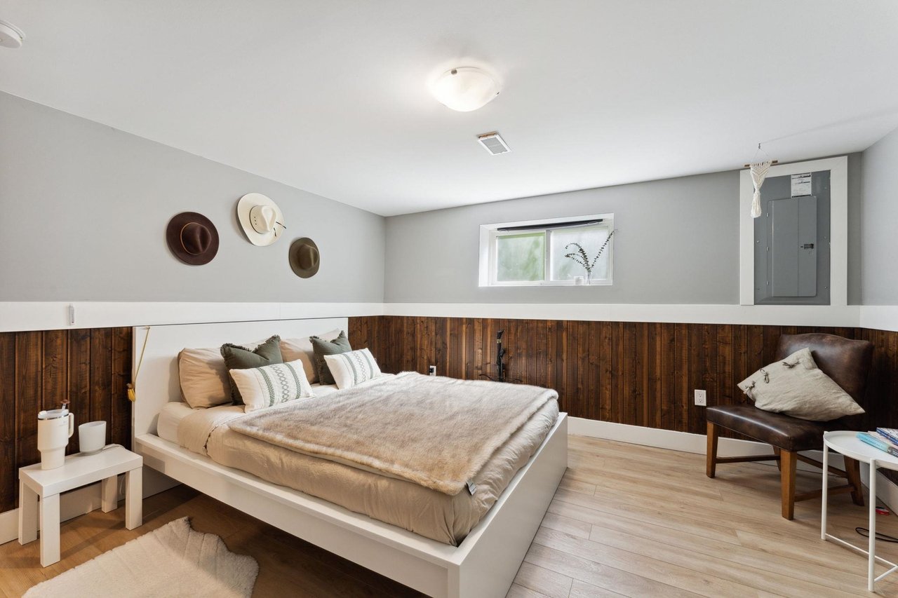 38891 Newport Road, Squamish