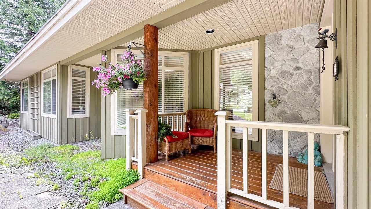 158 Stonegate Dr