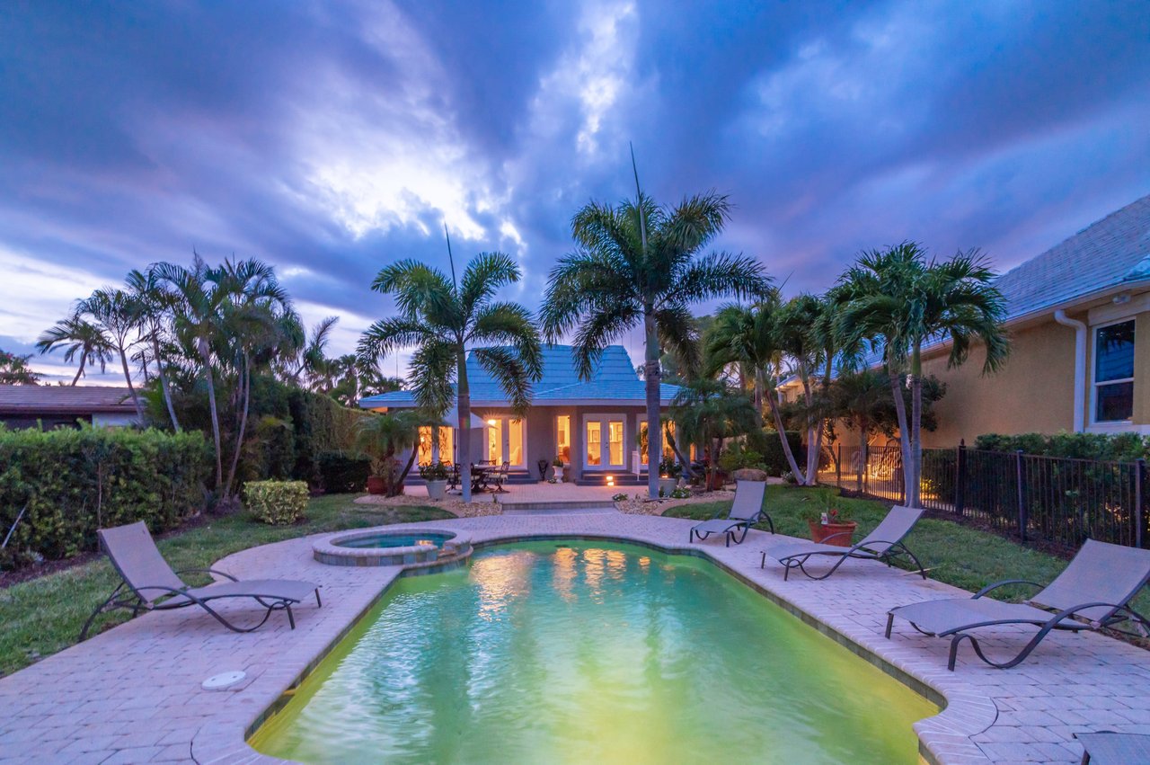 Prestigious Address in Lido Shores