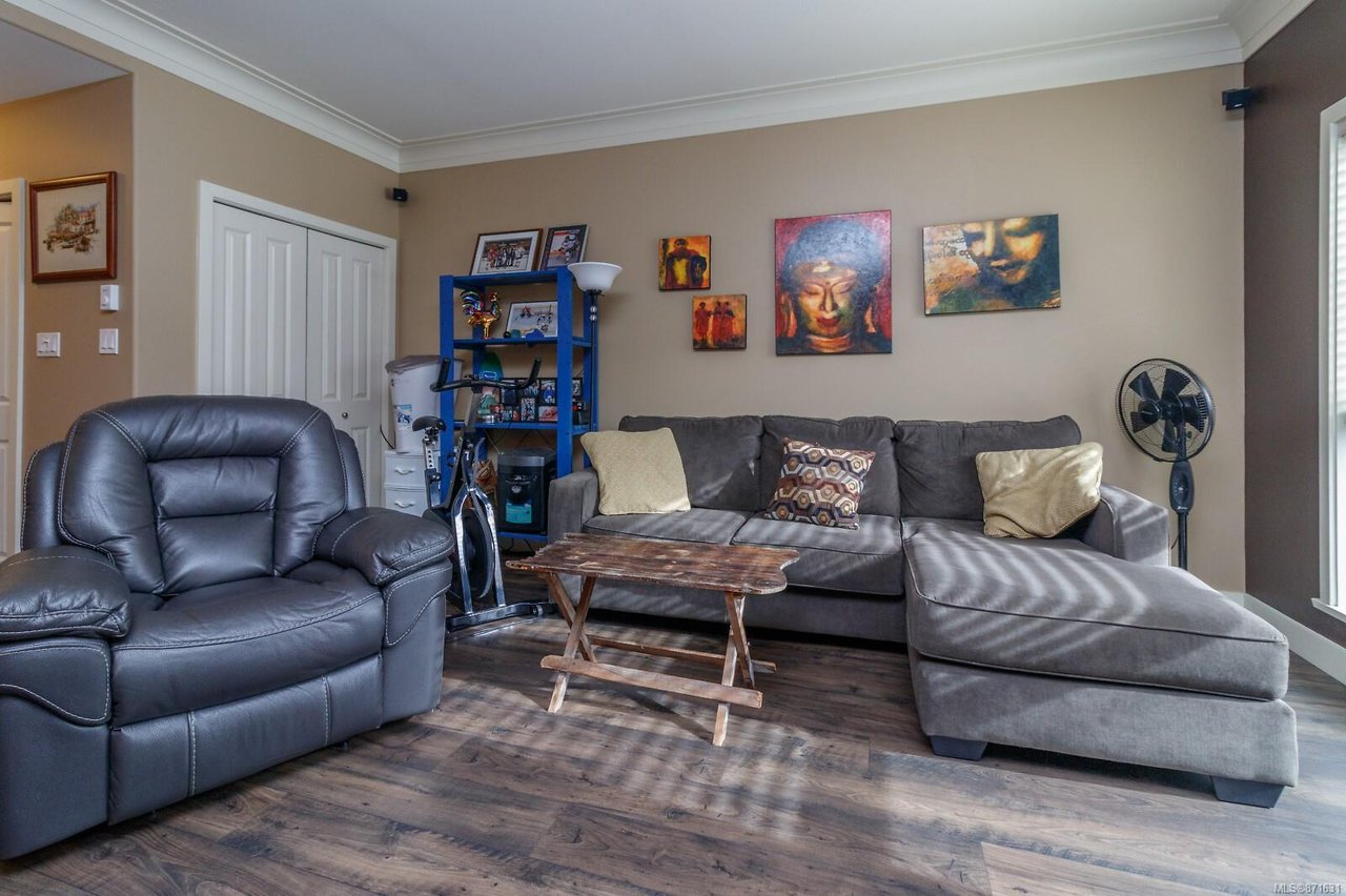 2692 Deville Rd, Langford