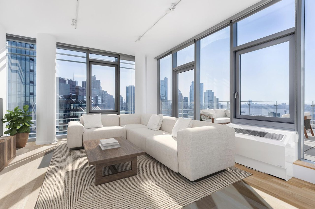 554 West 54th Street, Apt 24-R