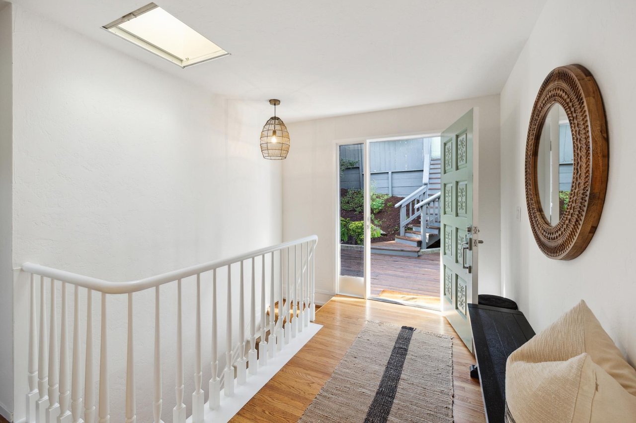 9 Oak Springs Drive, San Anselmo