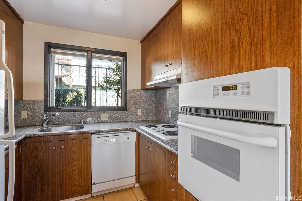 442 Lansdale Ave
