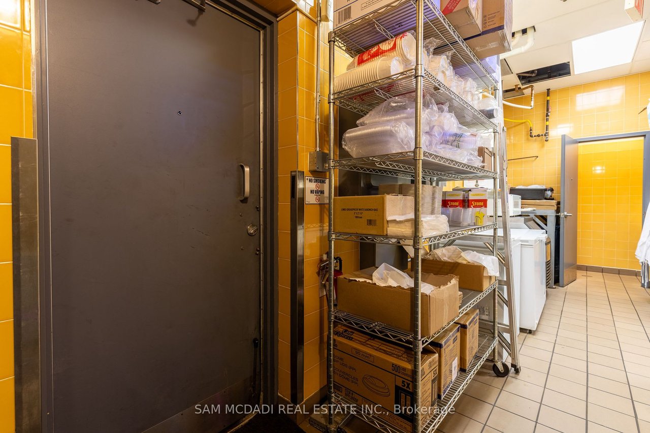 2501 Prince Michael Dr #6