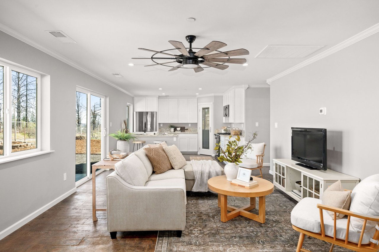 NEGOTIATING THE BEST PRICE WHEN BUYING OR SELLING A HOME