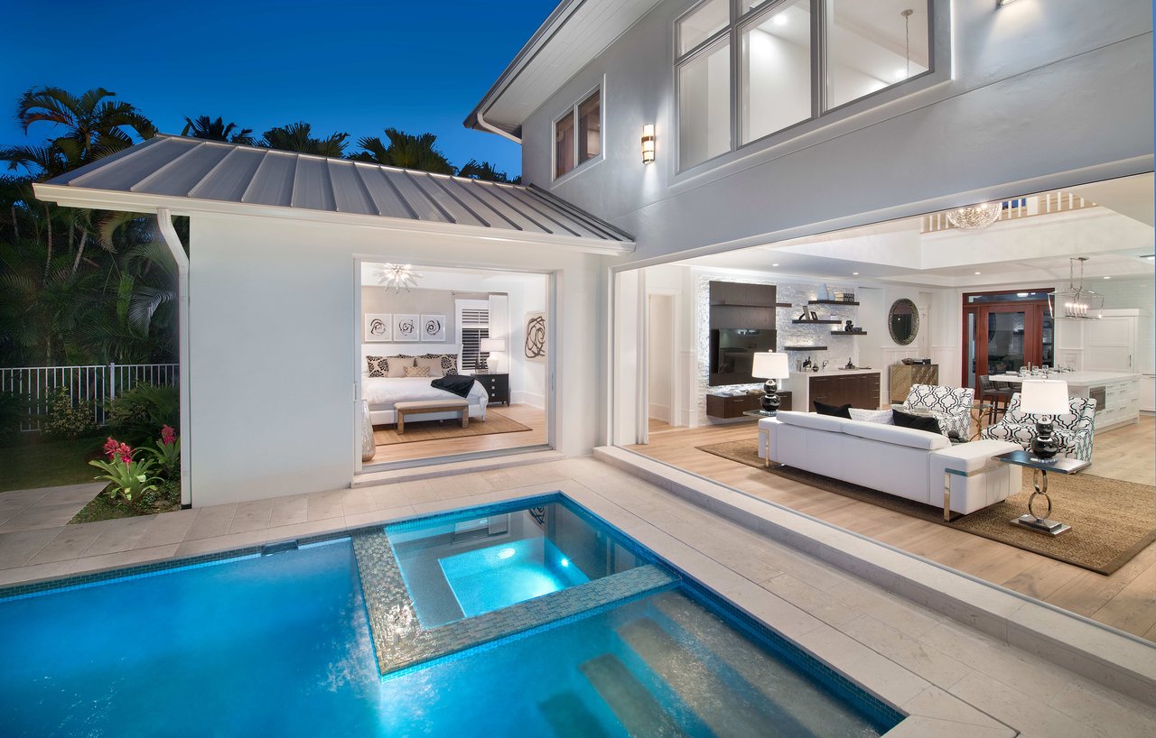 Offers The Ultimate Florida Lifestyle