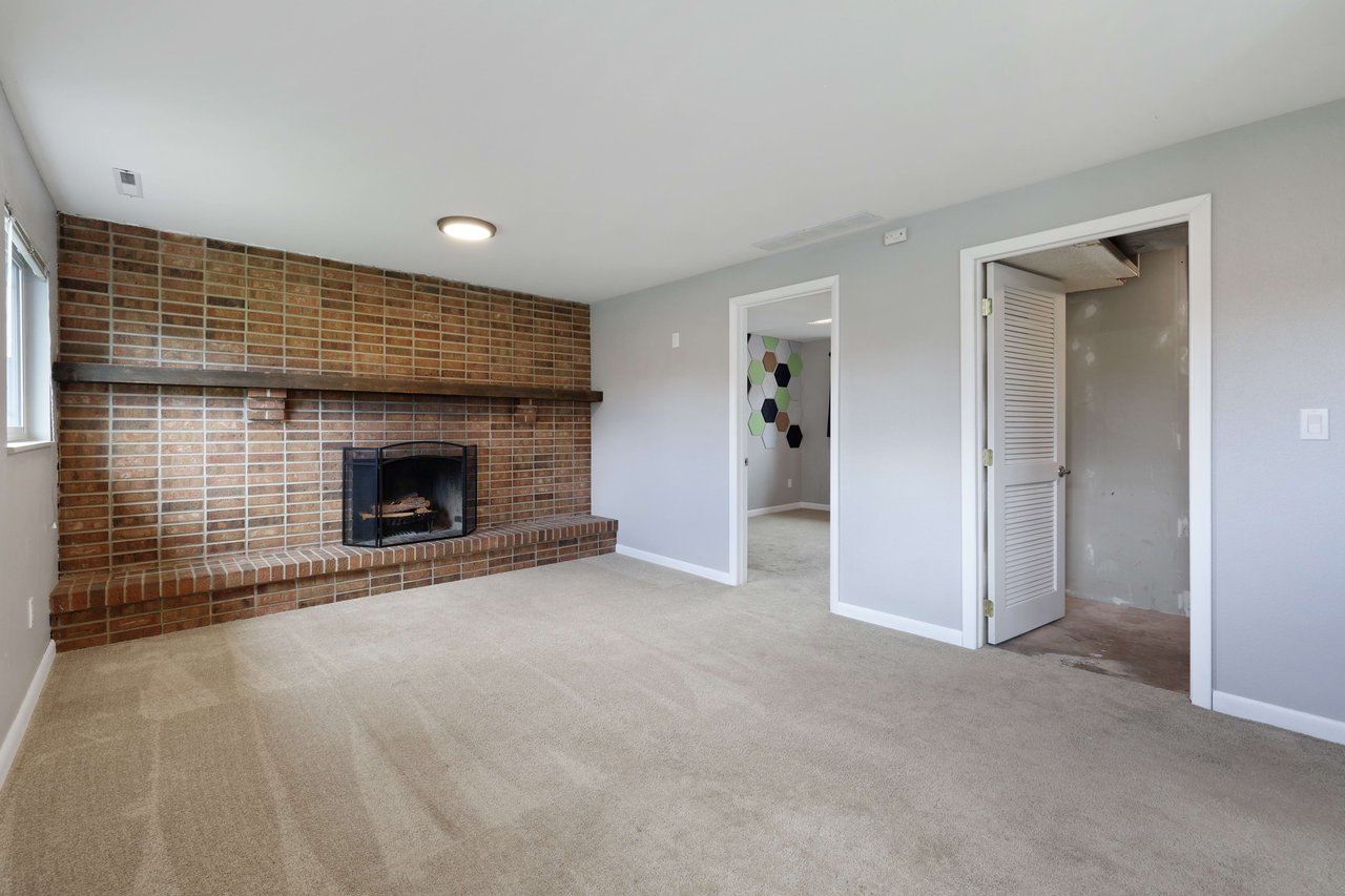 5941 Eldora Lane