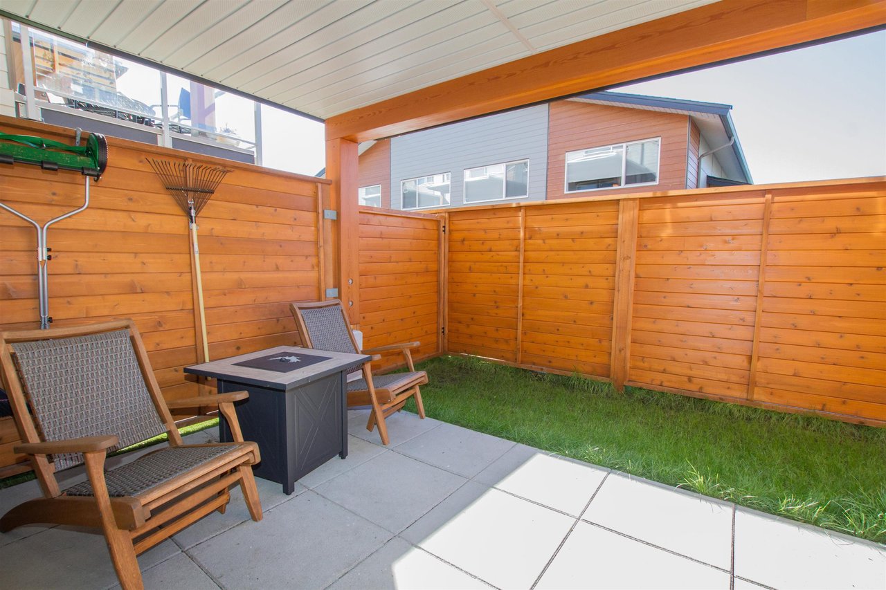 4-41333 Skyridge Pl