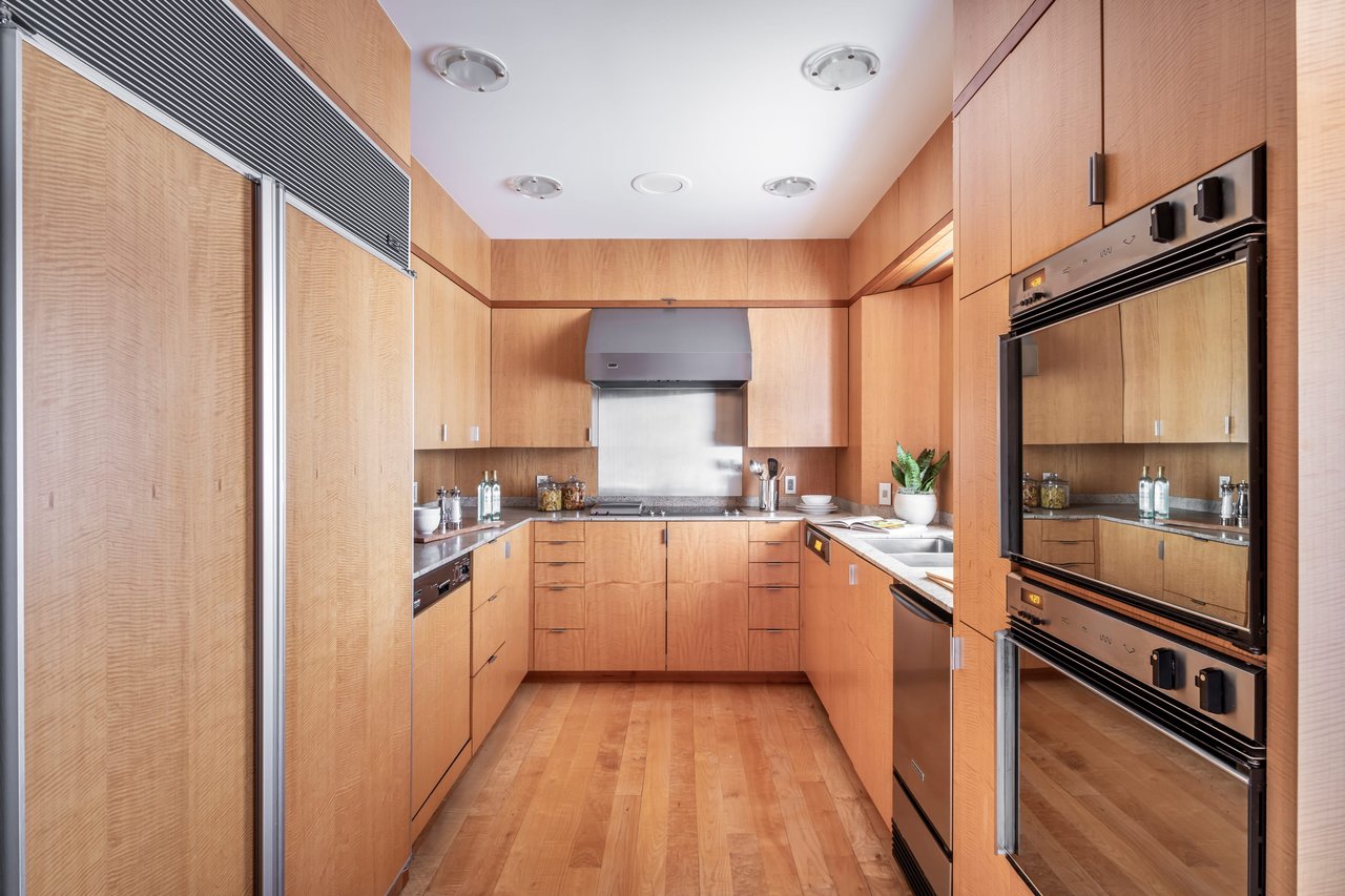 Architectural Masterpiece atop Russian Hill