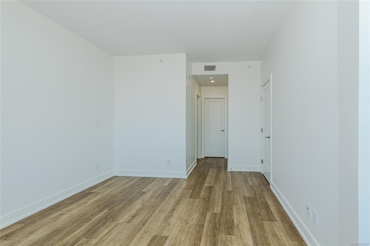 903-1628 Store St, Victoria