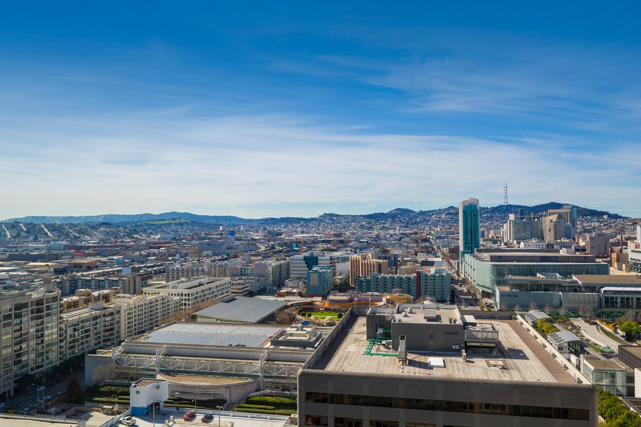 The Largest Penthouse at One Hawthorne