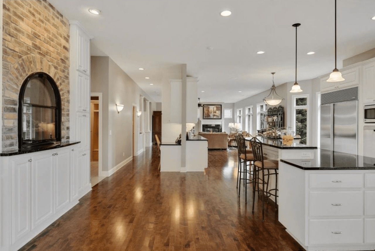 18194 Dove Court