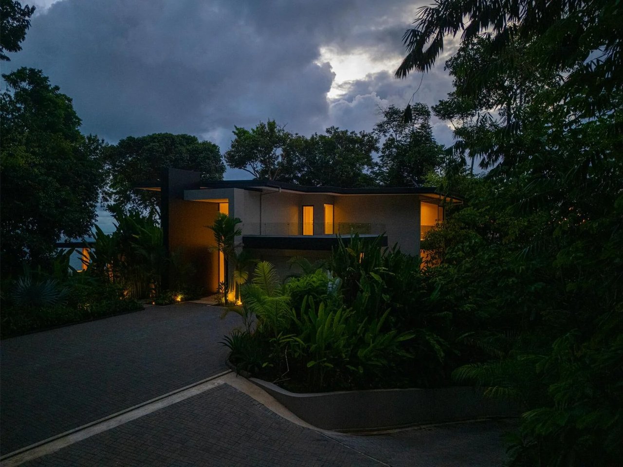 Whale Tail View Ridgetop Home, Uvita, Puntarenas