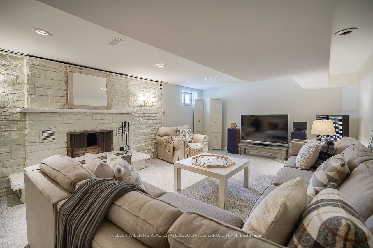 1361 Ludbrook Crt