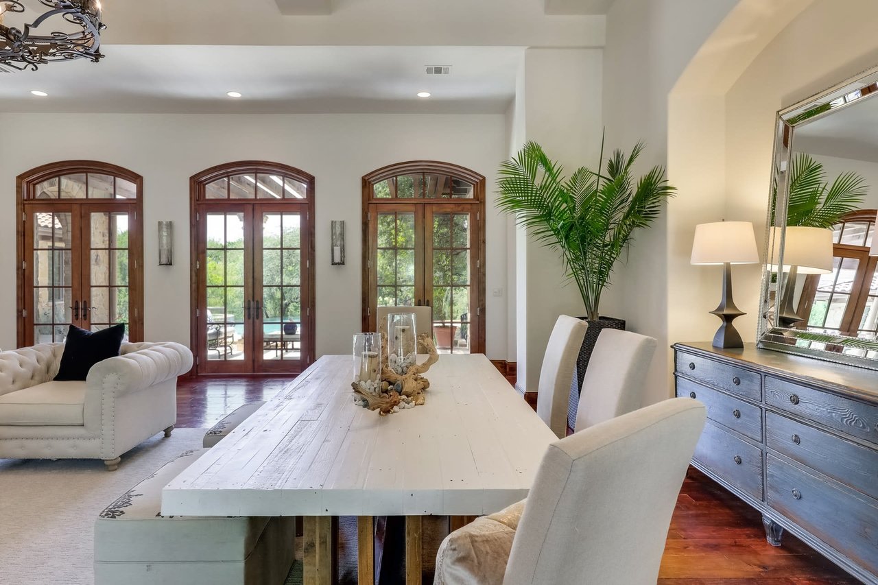 7728 Escala Dr