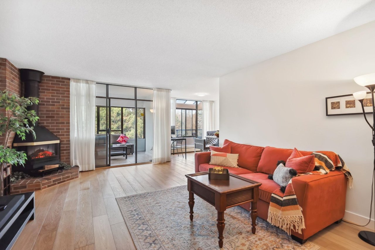 608-2101 Mcmullen Ave