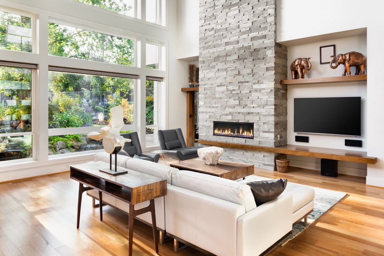 4 Tips for Staging Your South Windsor Home to Sell