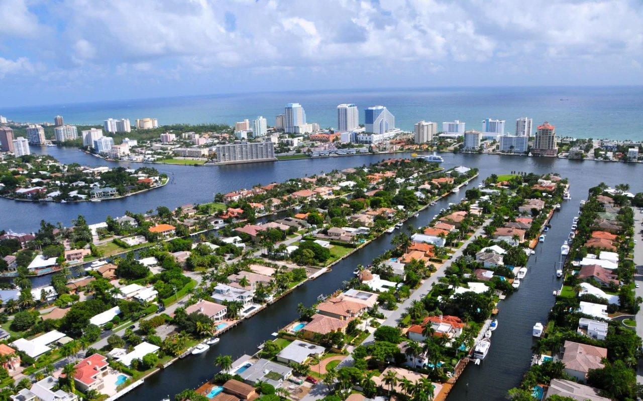 Selling a Home in Las Olas Isles