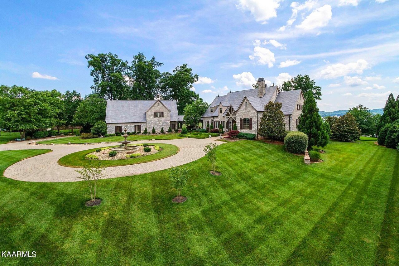 3765 Jackson Bend Drive
