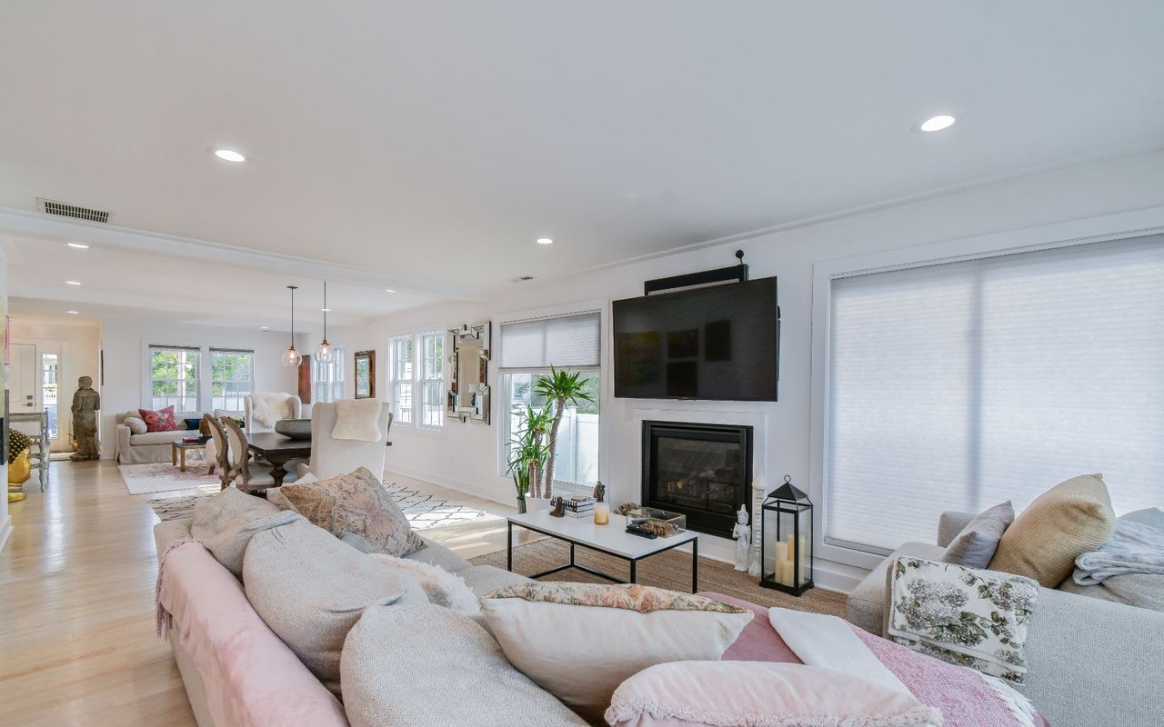 956 Oldfield Road
