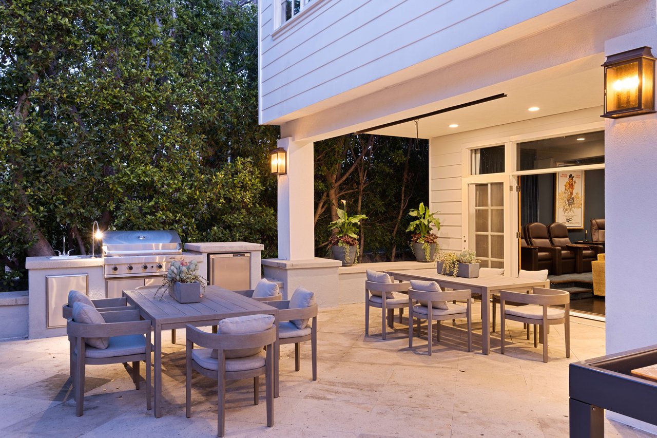 16659 Ashley Oaks, Encino