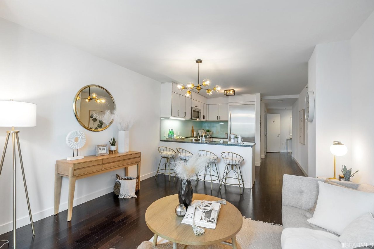 338 Spear St, #20c