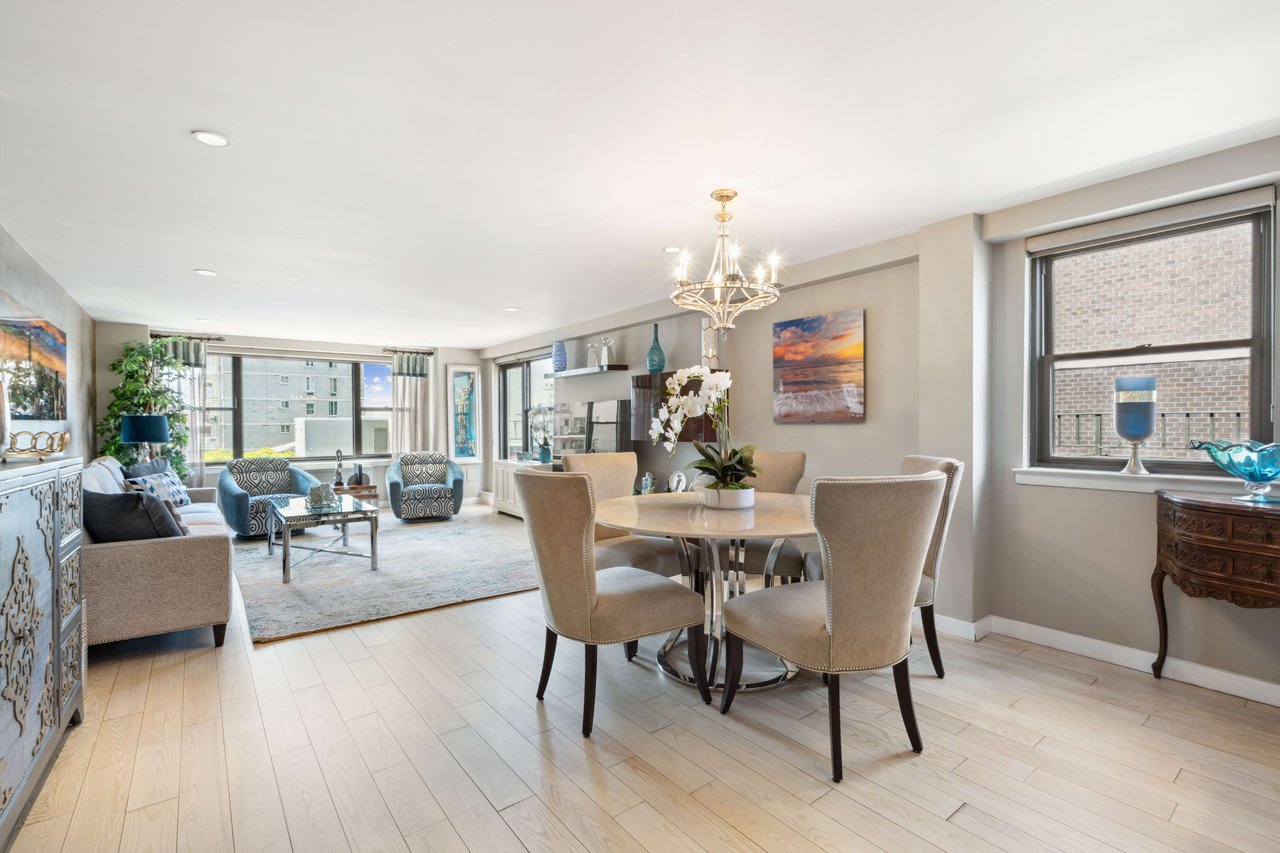301 E 64th Street Unit: PH-A
