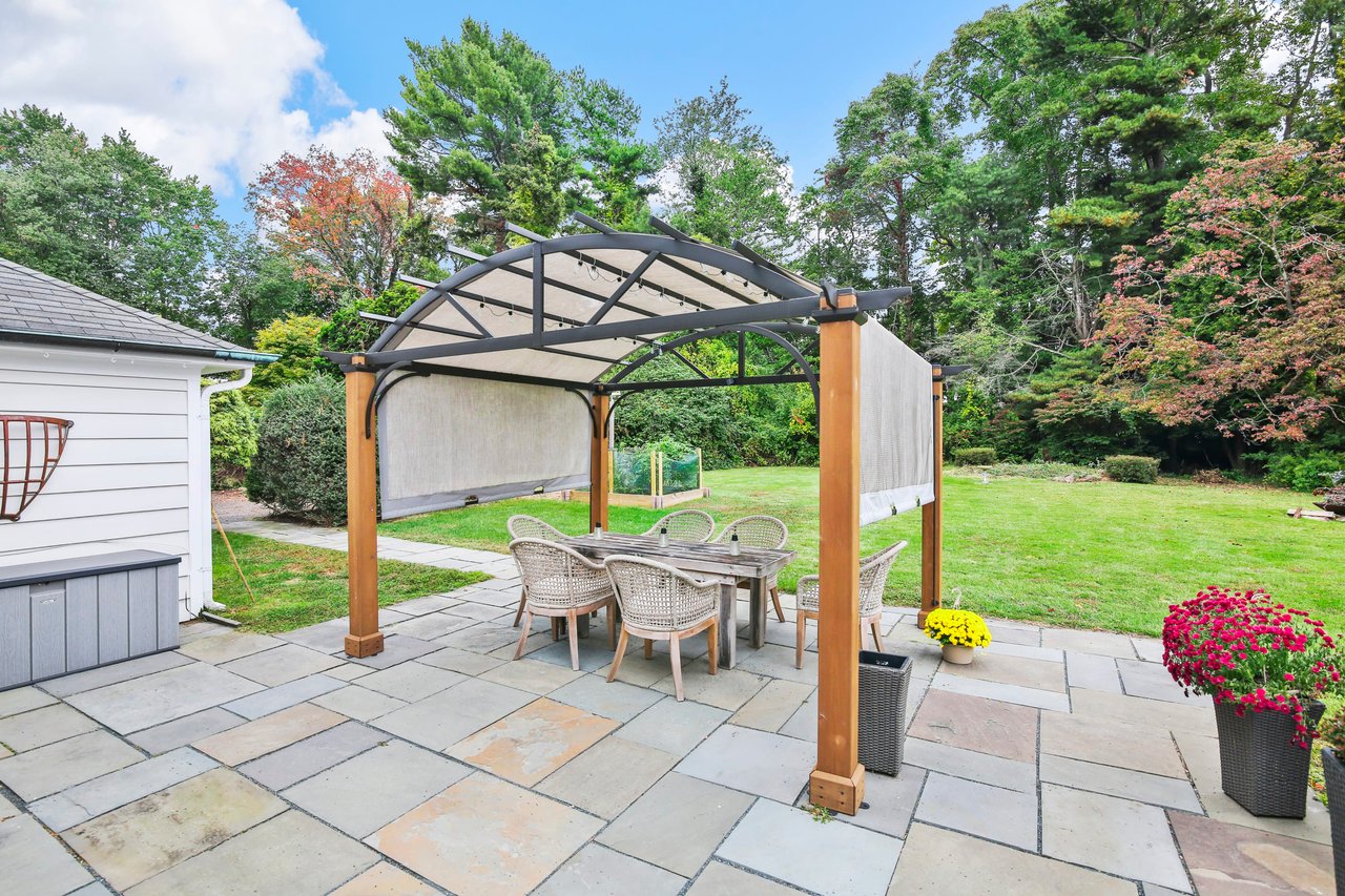 24 Pequot Drive, Norwalk