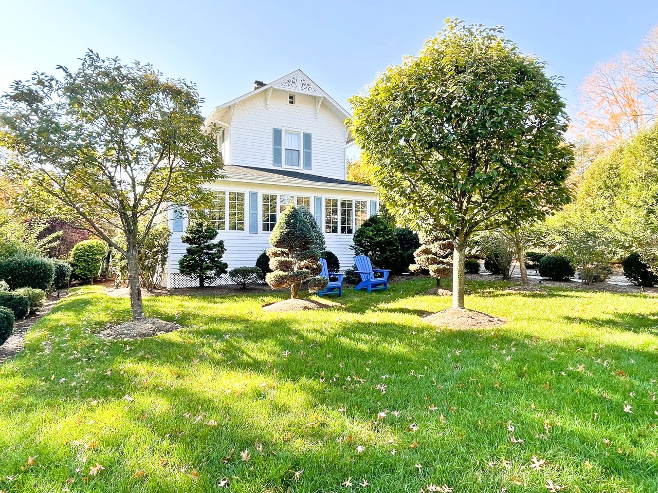 1010 East Ridgewood Avenue