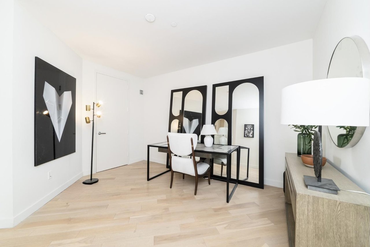75 Wall Street, Apt 37-C