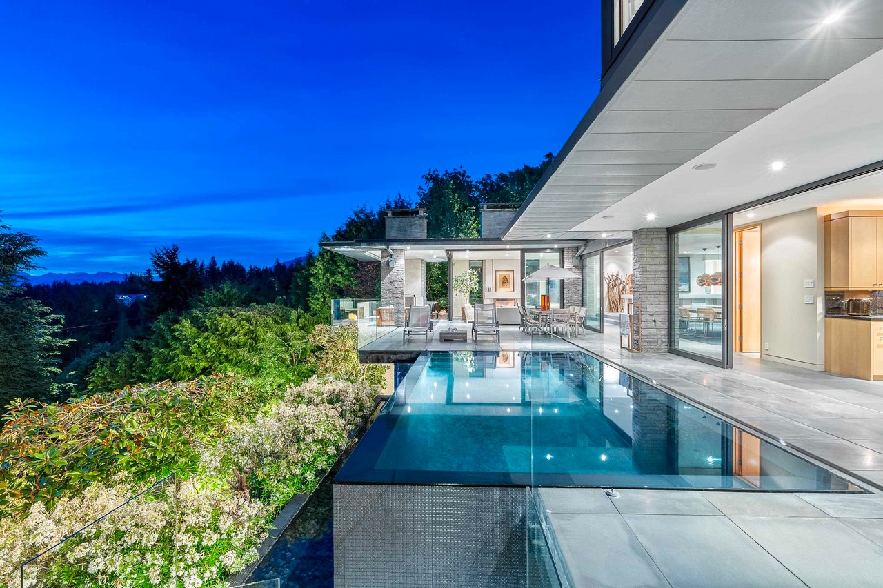 6275 St. Georges Cres