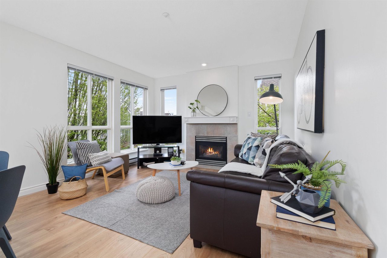404-8495 Jellicoe St