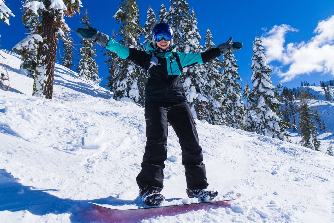 Warm Day Skiing in Lake Tahoe: A Unique Incline Village Experience