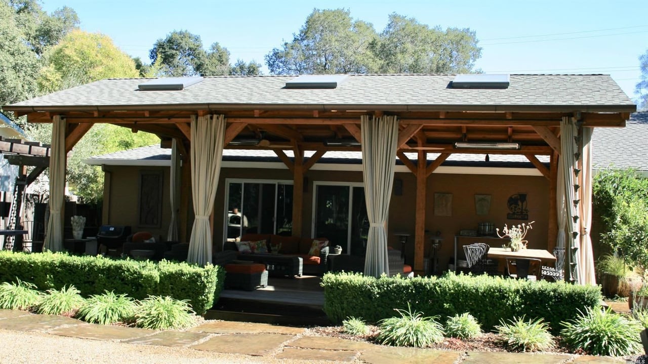 1380 El Bonita Ave