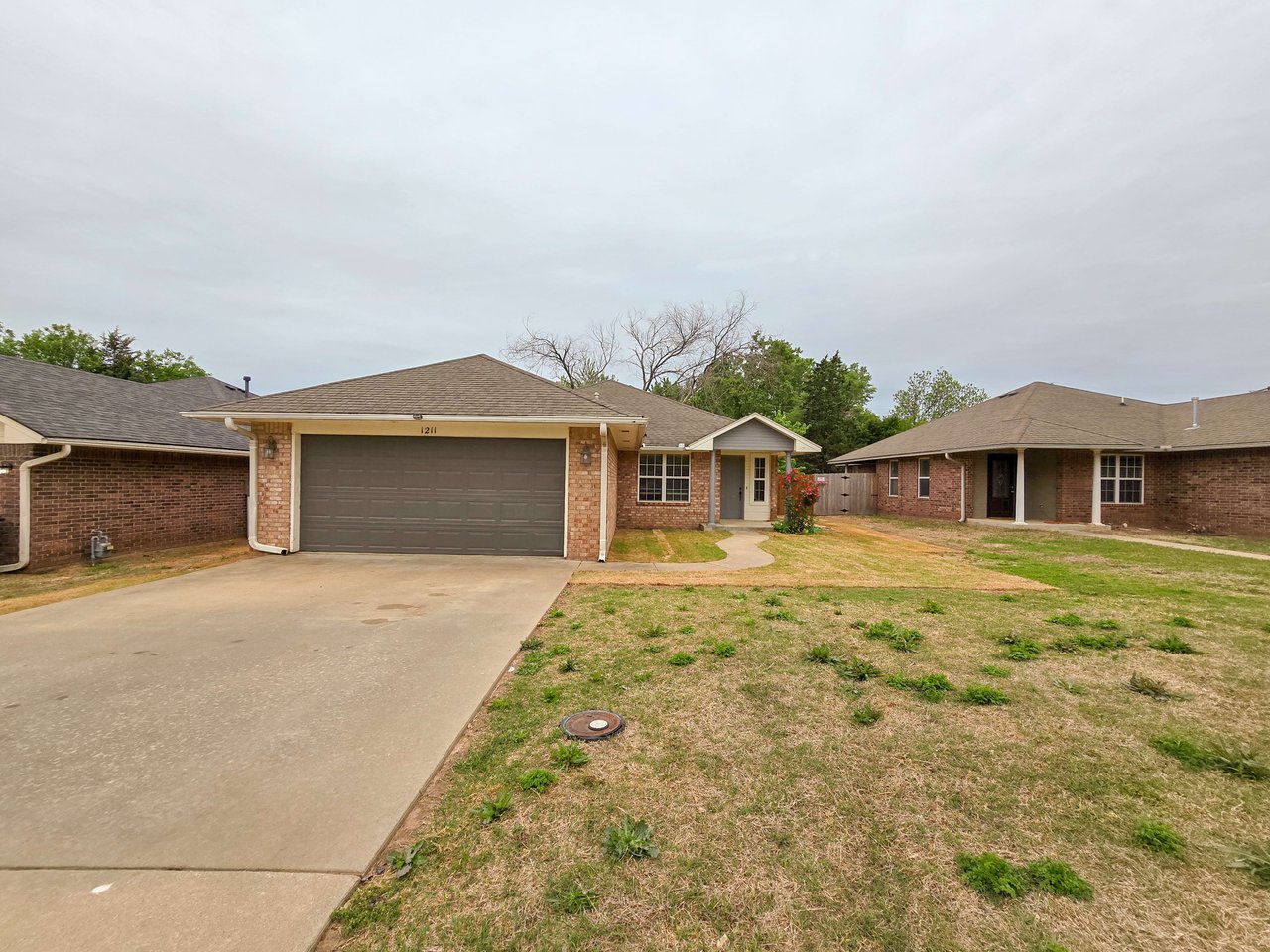 1211 Orchard Dr