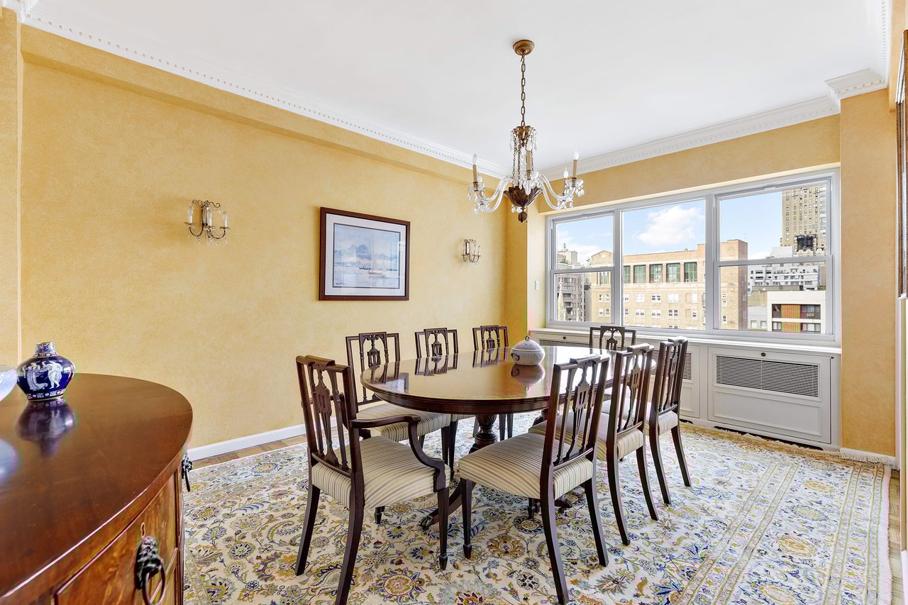 45 E 72nd Street Unit: 12-A