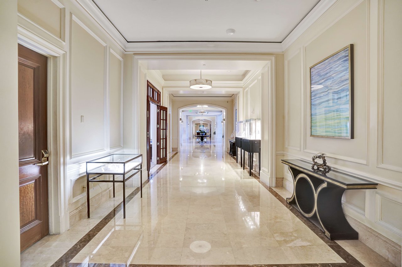 Ritz Carlton Key Biscayne Unit 870