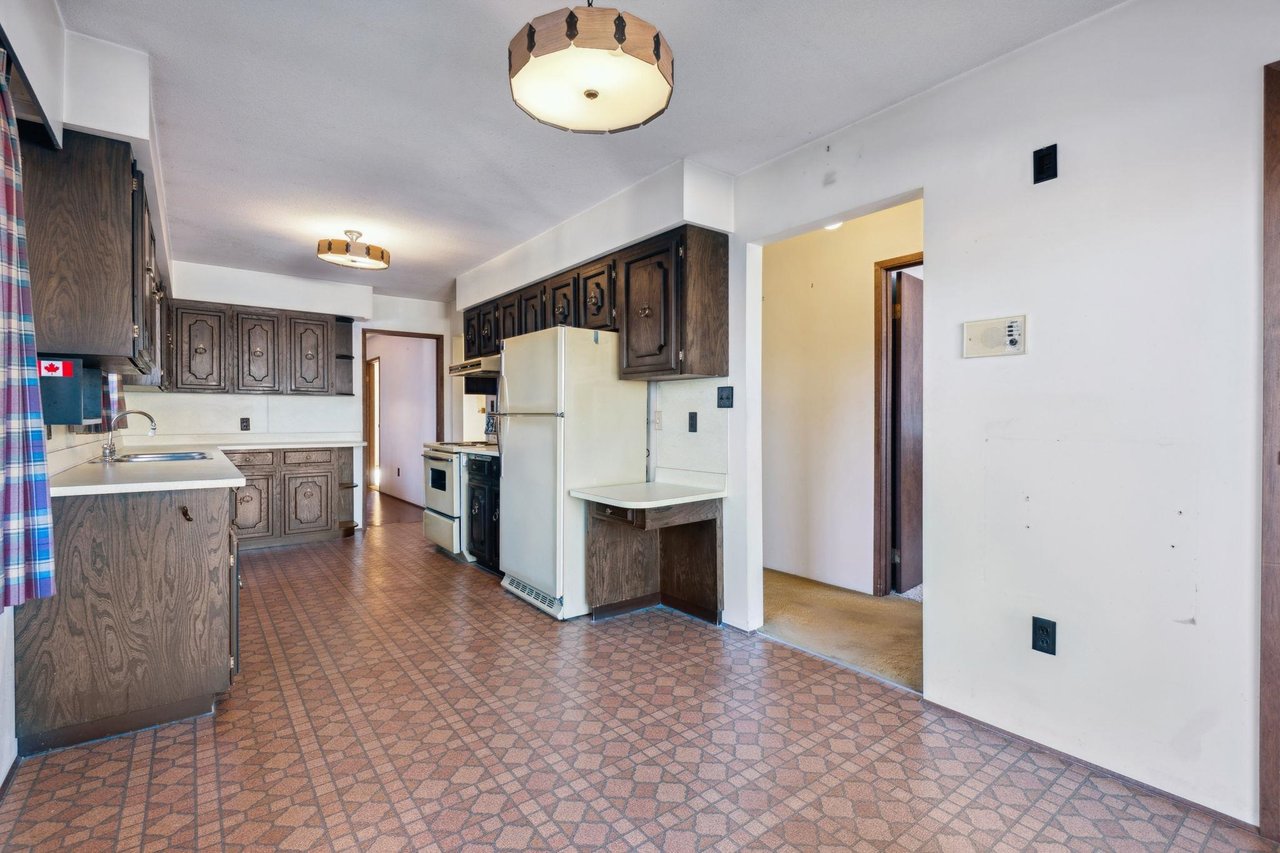 2235 E 51st Avenue, Vancouver