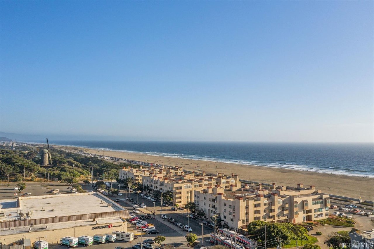 855 La Playa St, #459