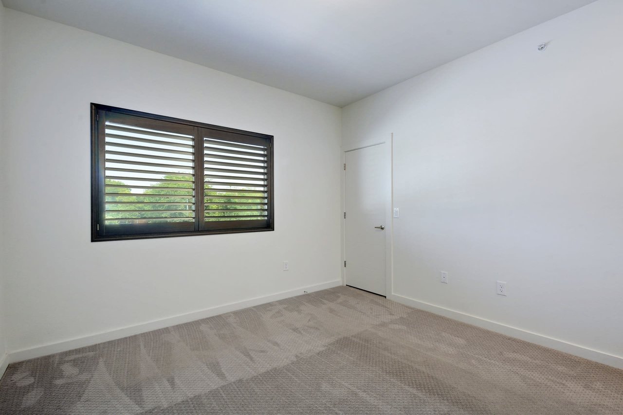 7805 Cooper Ln,# 304