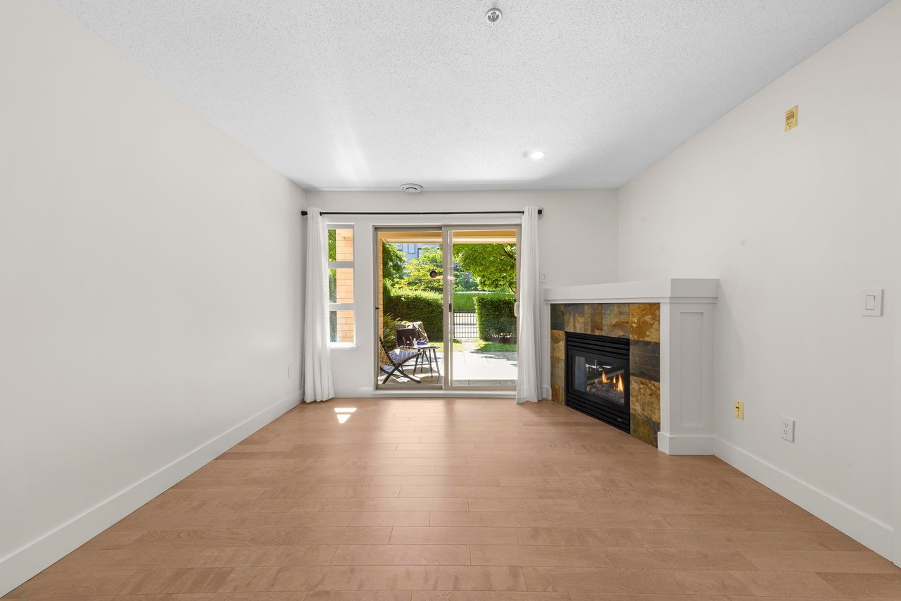 104-2338 Western Pkwy