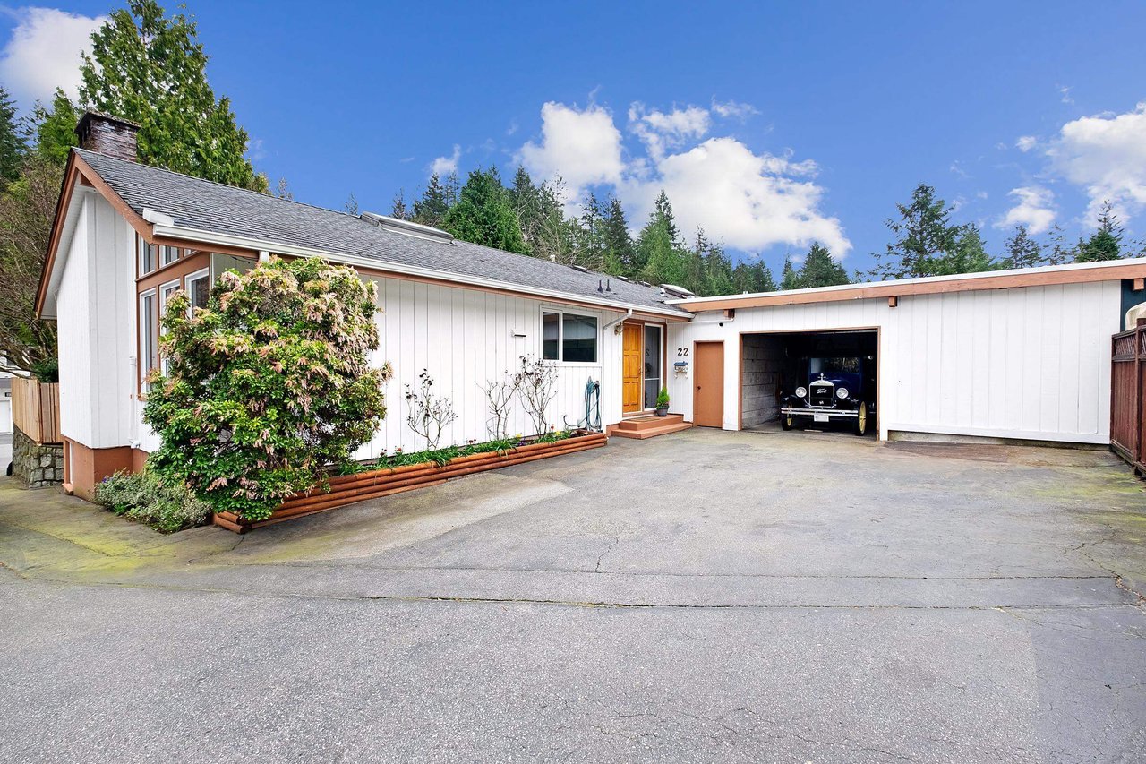 22 Glenmore Dr