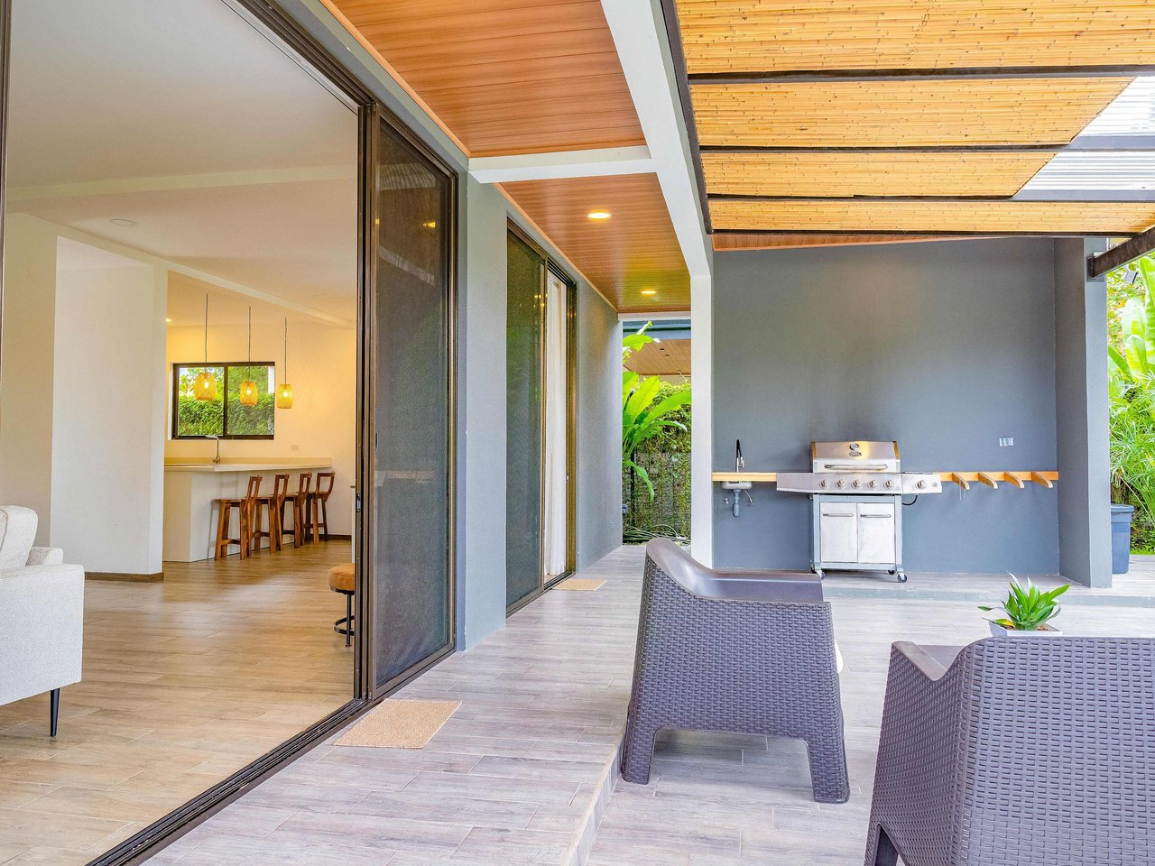 A 3-bedroom home – literally bordering Marino Ballena National Park – but mere steps away from cafes, restaurants, and amenities of the tourist mecca Uvita!