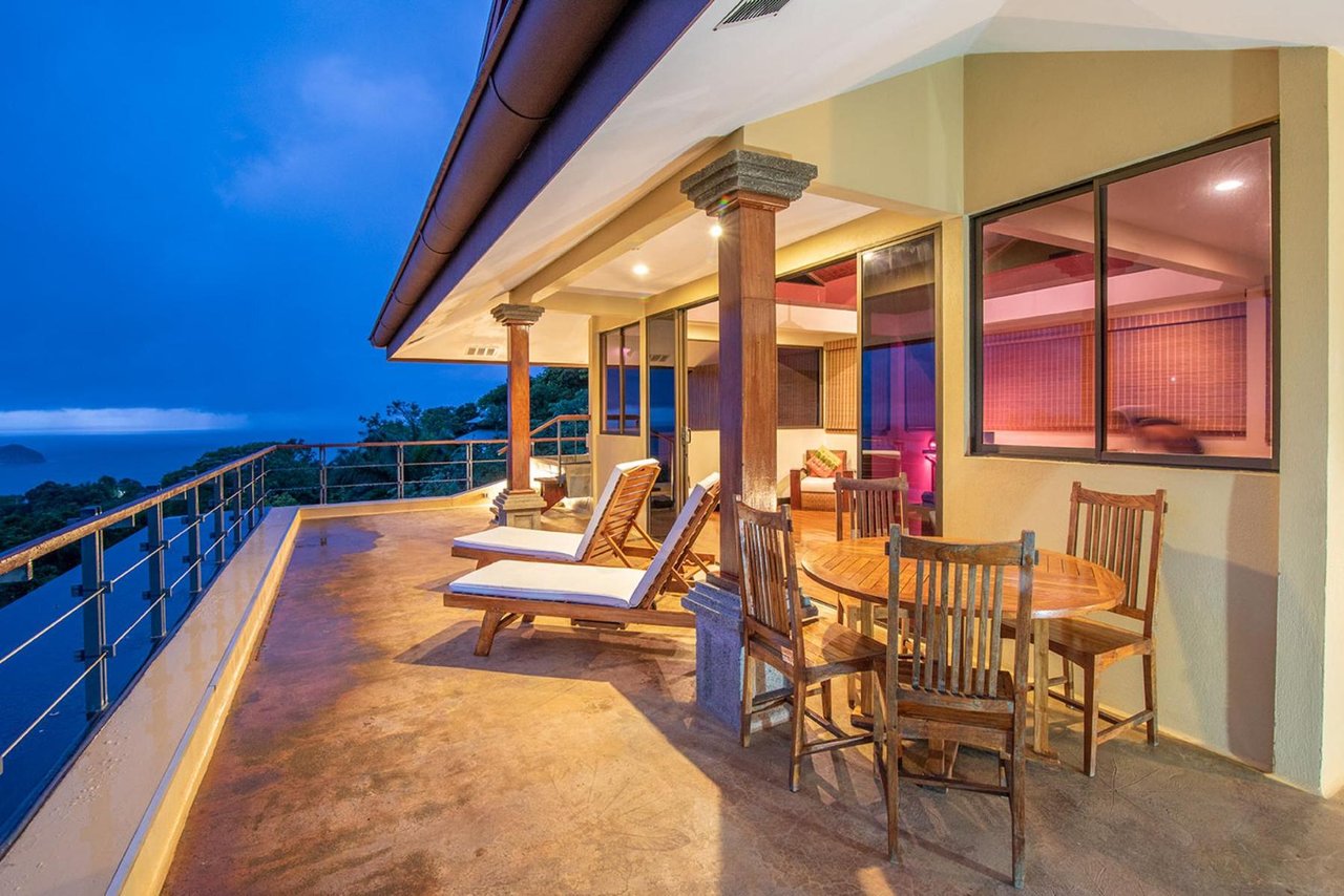 Balinese Tropical Luxury Estate, Manuel Antonio, Puntarenas