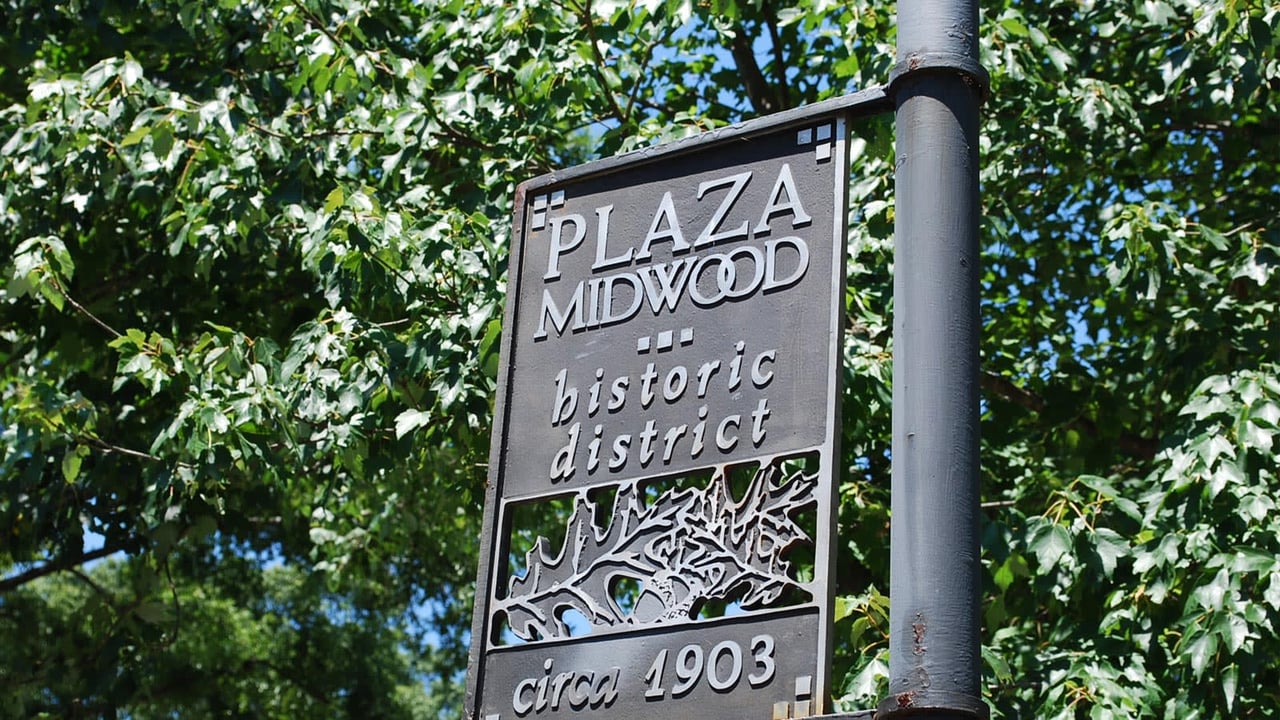 PLAZA MIDWOOD