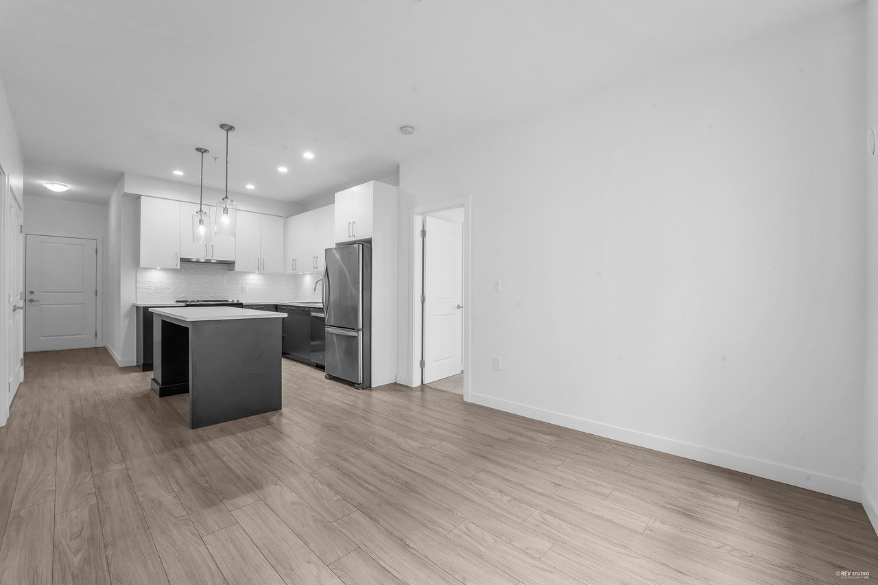 A304-20834 80 Ave