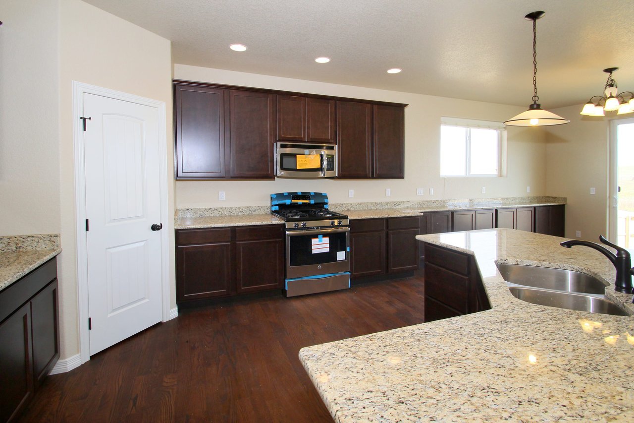 The Cutler (2 Bedrooms on main floor)